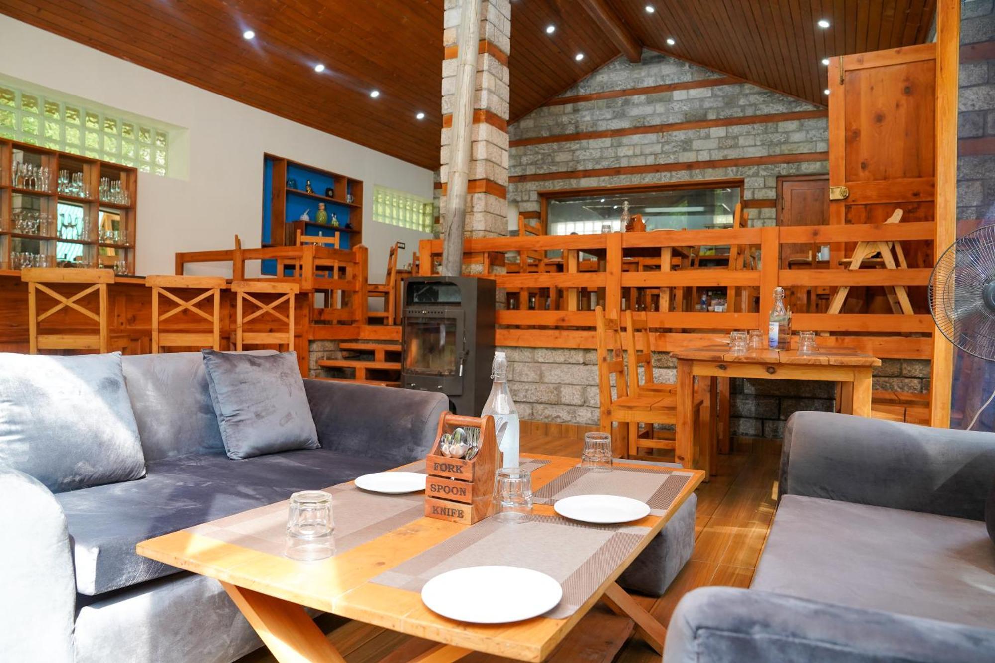 Zone Connect By The Park, Manali Hotel Exterior foto
