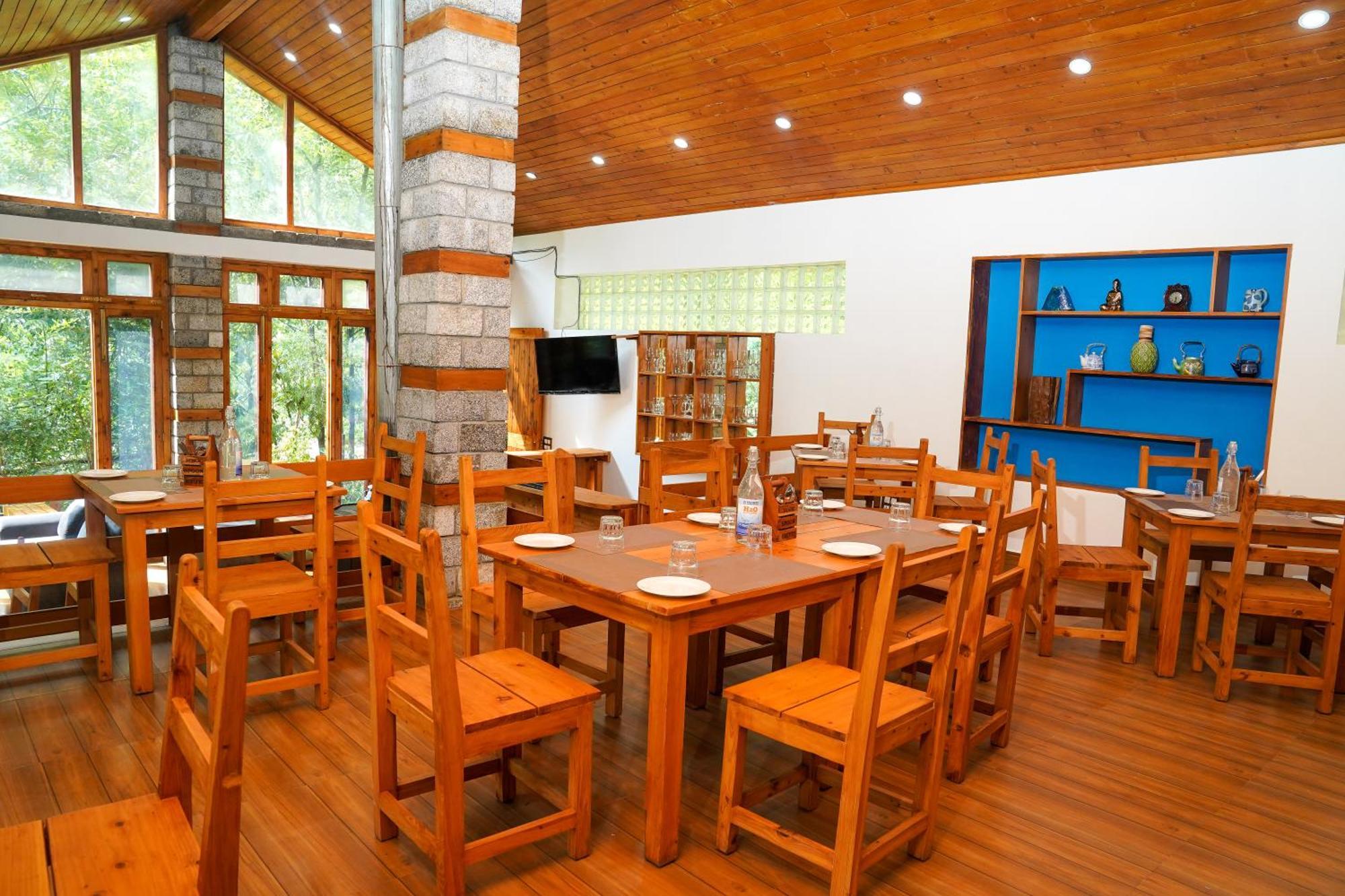 Zone Connect By The Park, Manali Hotel Exterior foto