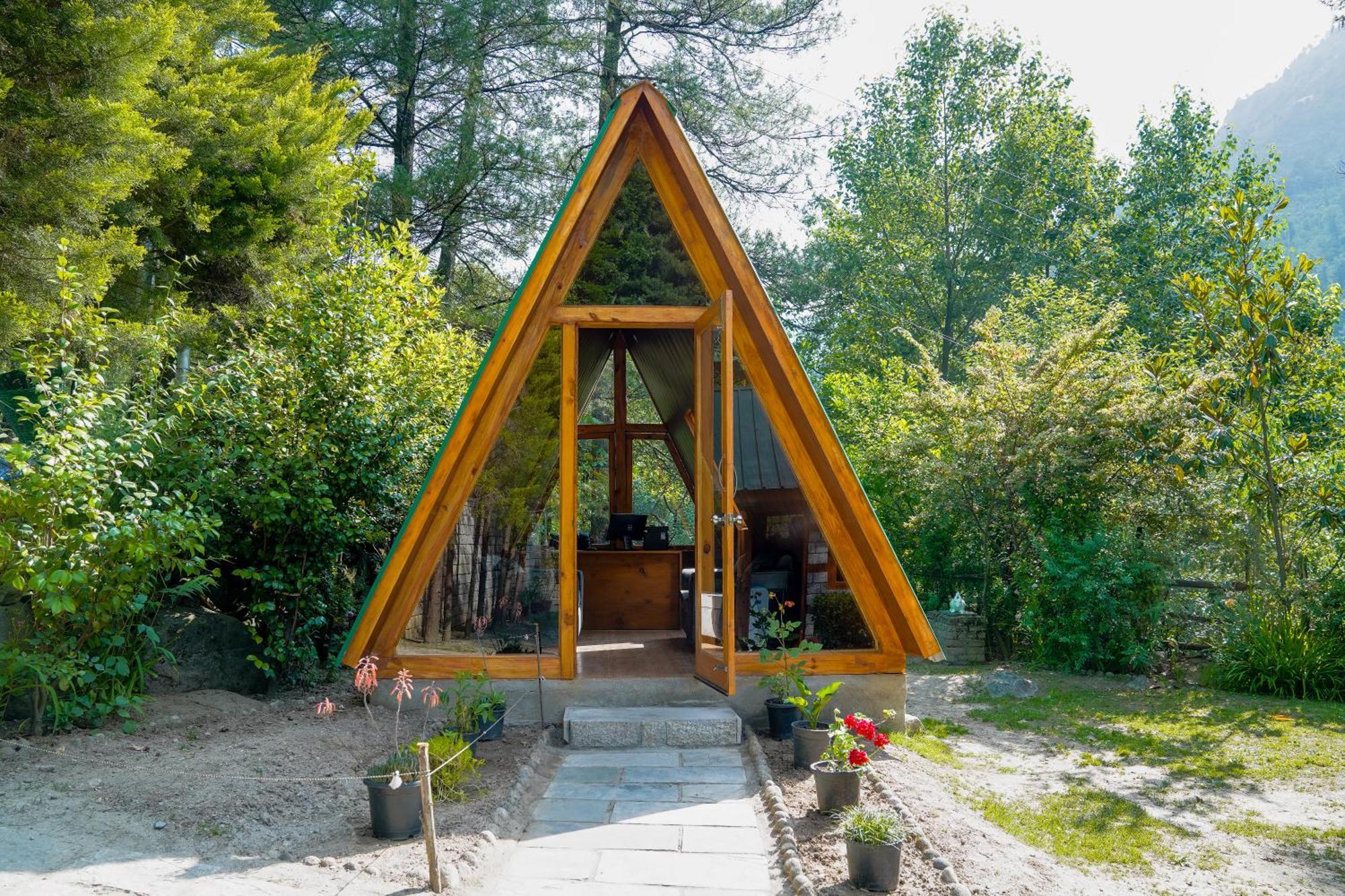 Zone Connect By The Park, Manali Hotel Exterior foto
