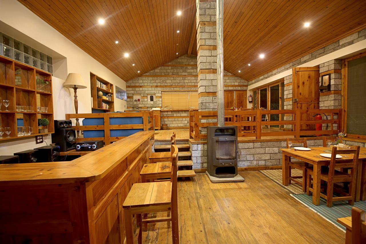 Zone Connect By The Park, Manali Hotel Exterior foto