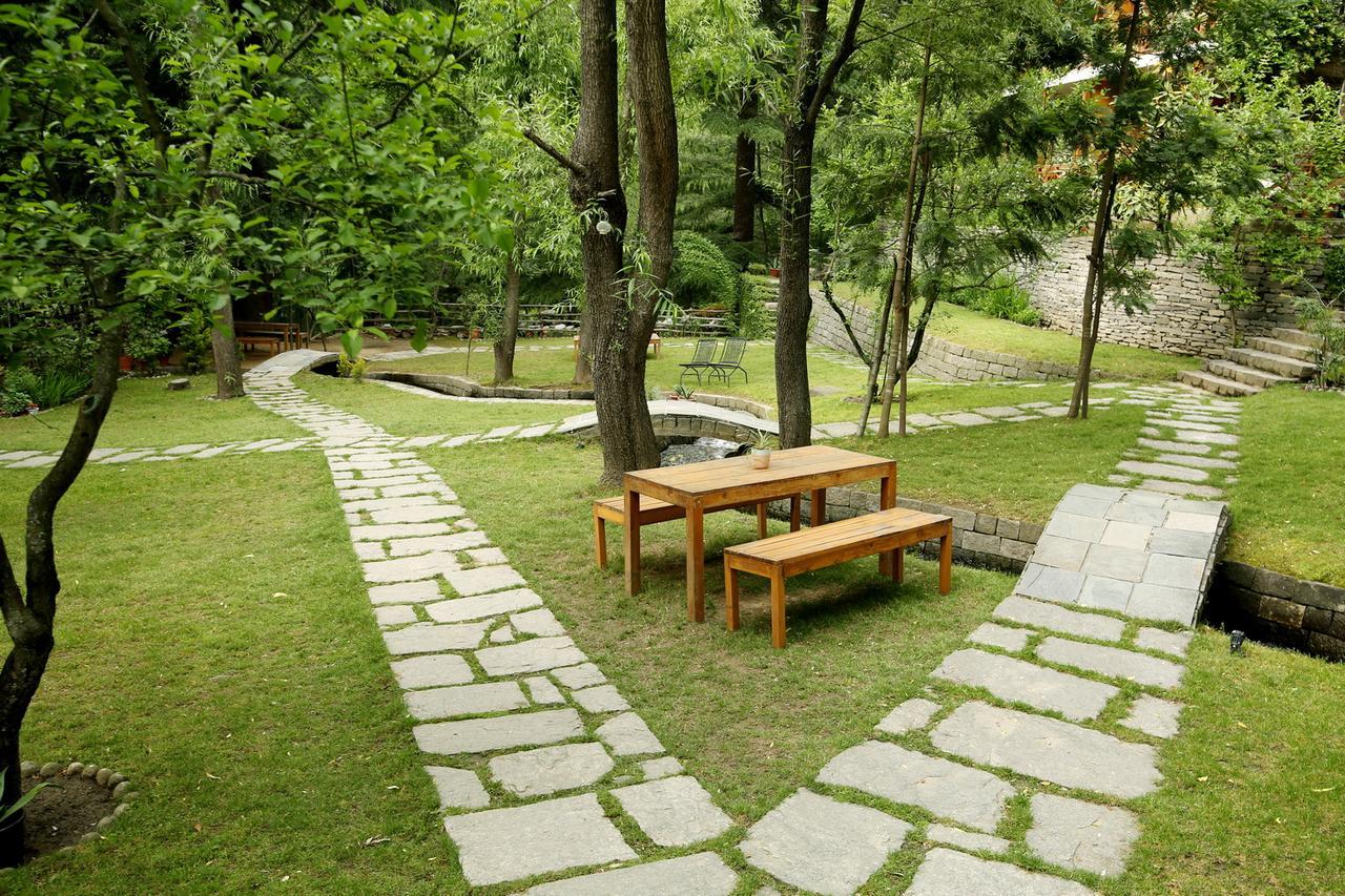 Zone Connect By The Park, Manali Hotel Exterior foto